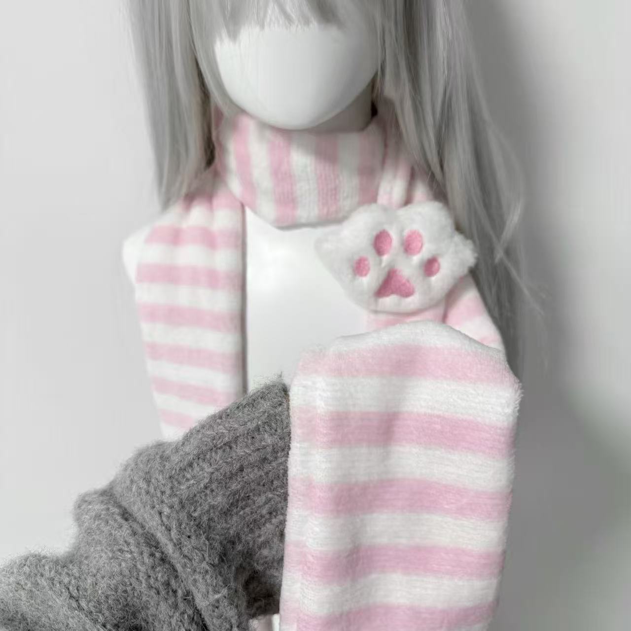かわいいニーデッドスカーフ猫の足装飾ストライプスカーフ Y2 - Cat Claw Bark のレビューと価格